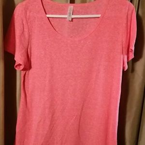 Lularoe classic top!